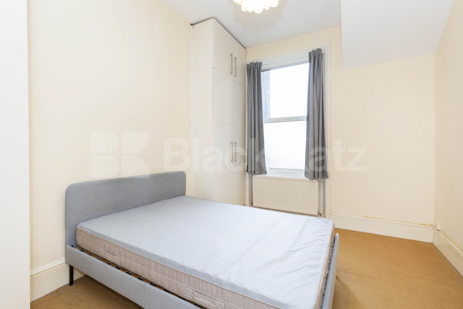 Super one double bedroom flat set within a period house mins to tube & shops Shirland Road, Maida Vale / Queens Park